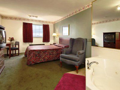 Super 8 By Wyndham Saskatoon Near Saskatoon Airport Hotel Phòng bức ảnh
